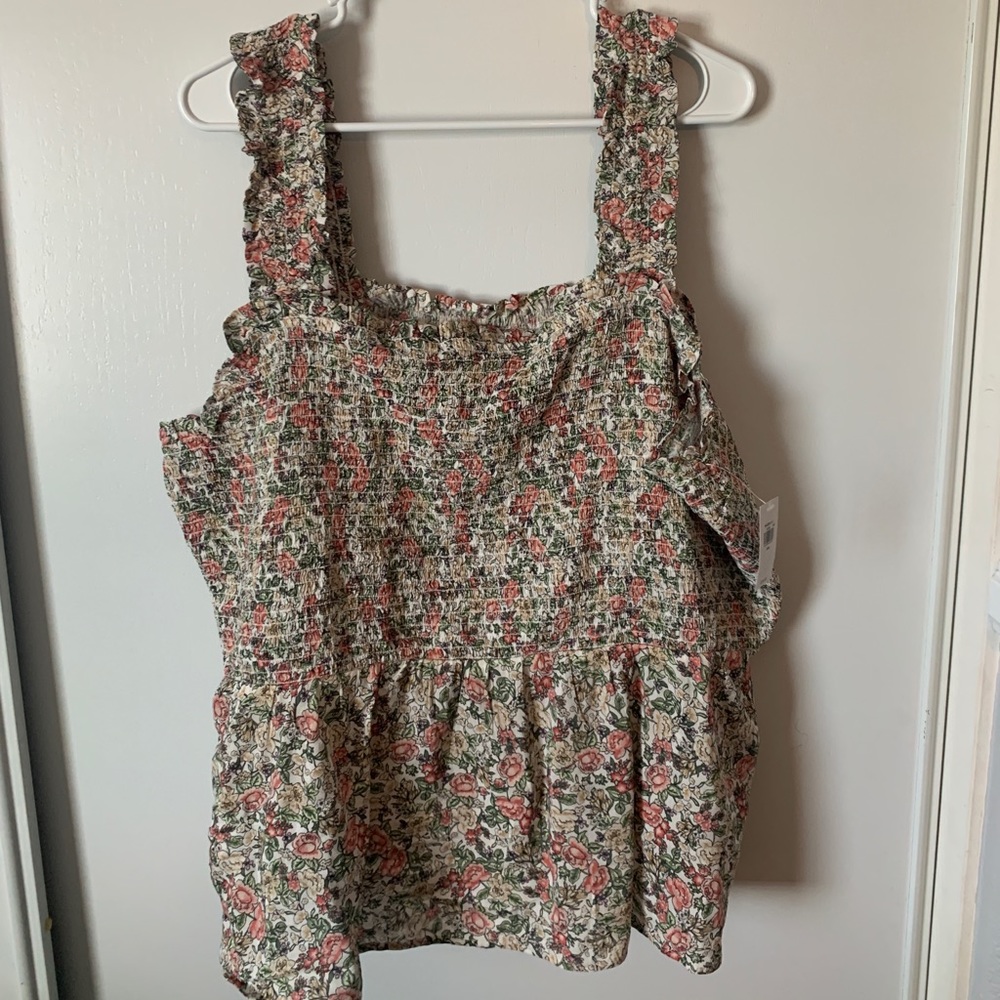 Floral top